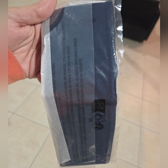 ALO Yoga Navy Blue Hairband - Picture 2 of 4